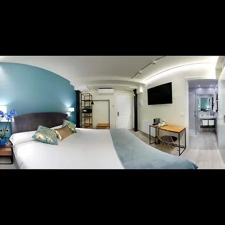 Plaza Nueva Pensjonat 3*