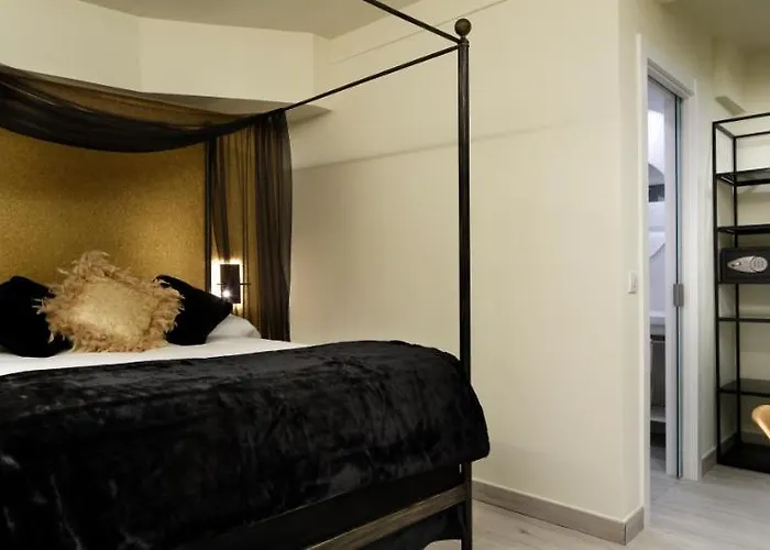 Pensión Plaza Nueva